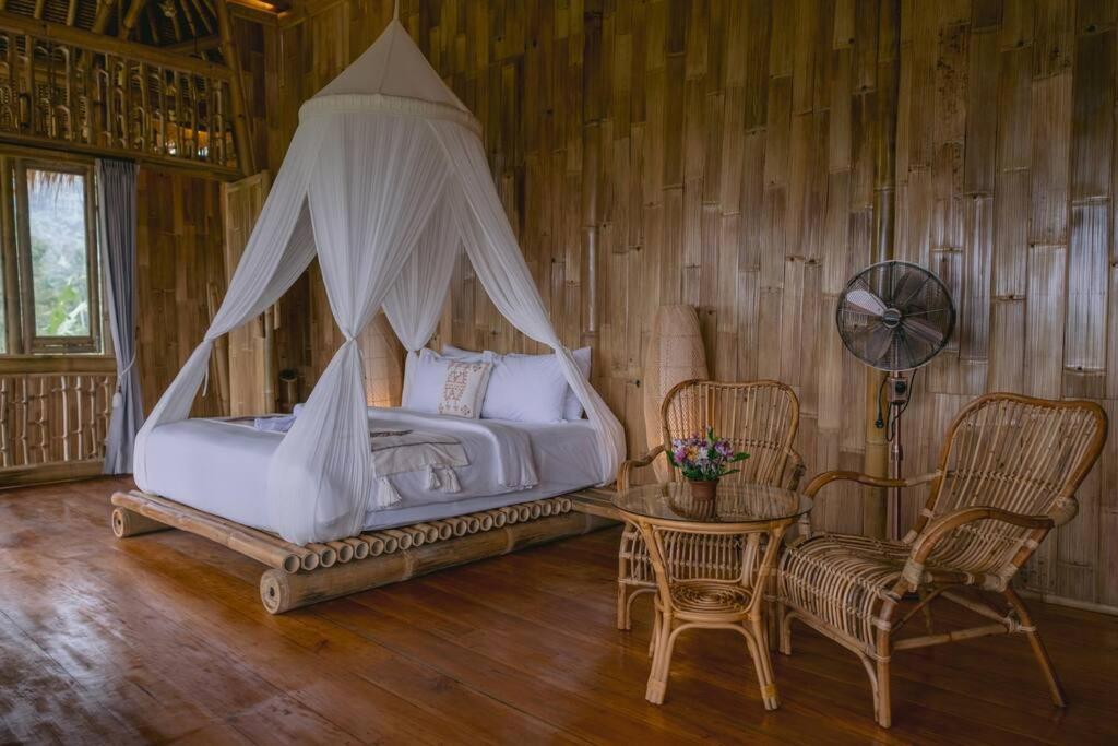 Makerti Bali~Bamboo House Villa Selat Dış mekan fotoğraf