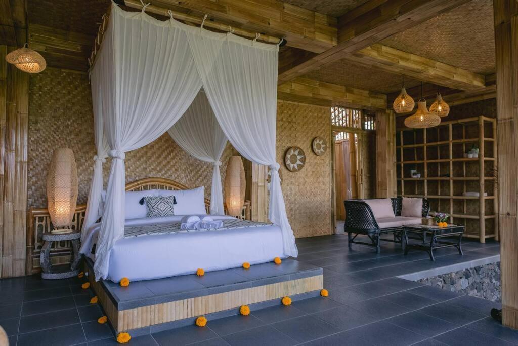 Makerti Bali~Bamboo House Villa Selat Dış mekan fotoğraf