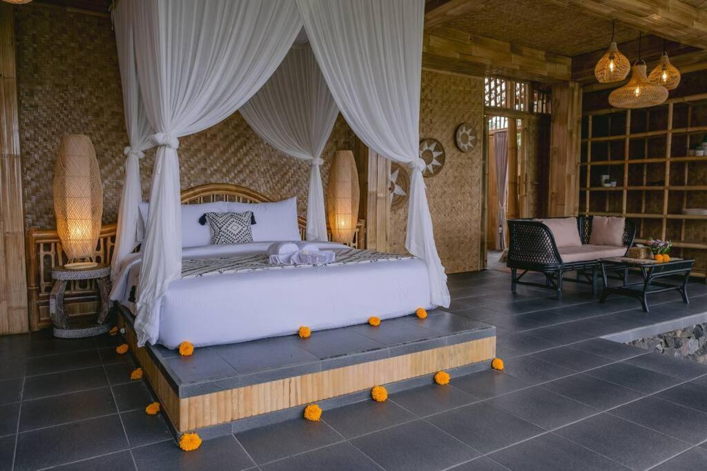 Makerti Bali~Bamboo House Villa Selat Dış mekan fotoğraf