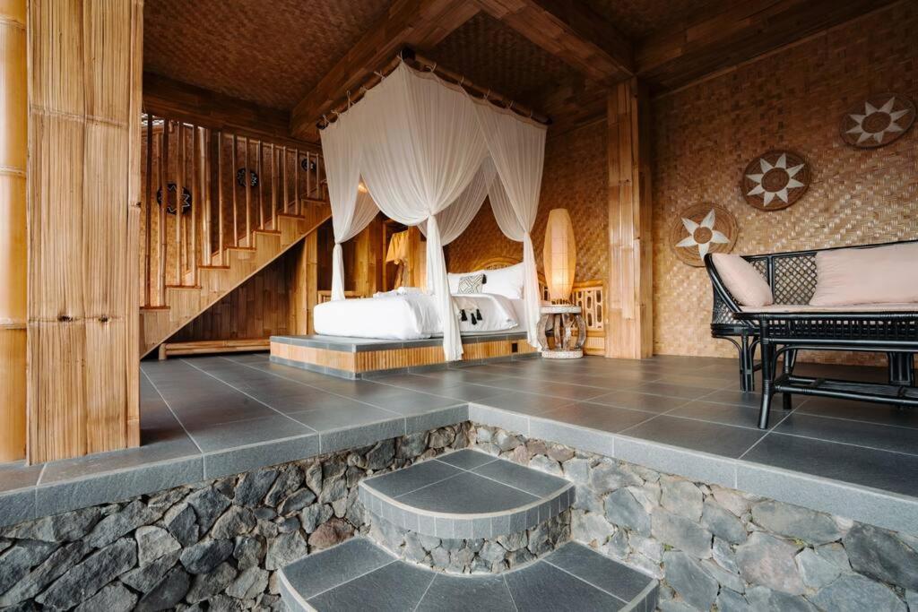 Makerti Bali~Bamboo House Villa Selat Dış mekan fotoğraf