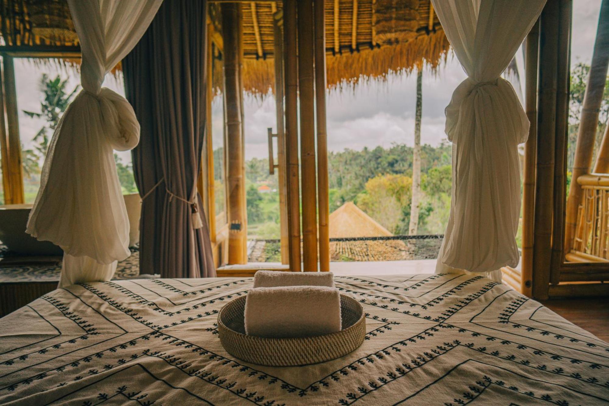 Makerti Bali~Bamboo House Villa Selat Dış mekan fotoğraf